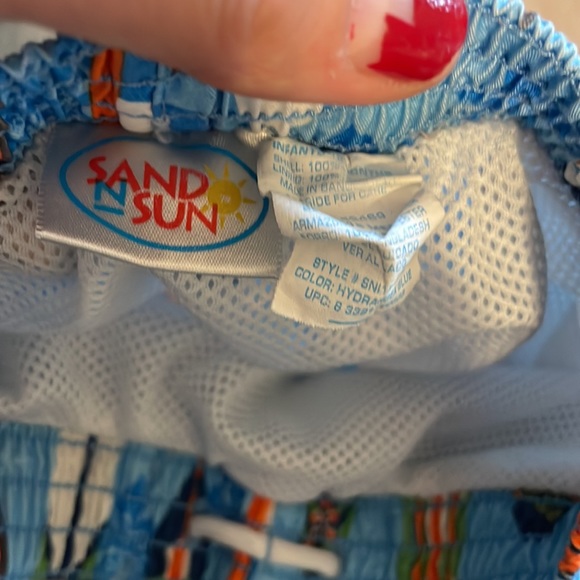 Sand n Sun Swim Trunks 18M - Picture 5 of 5